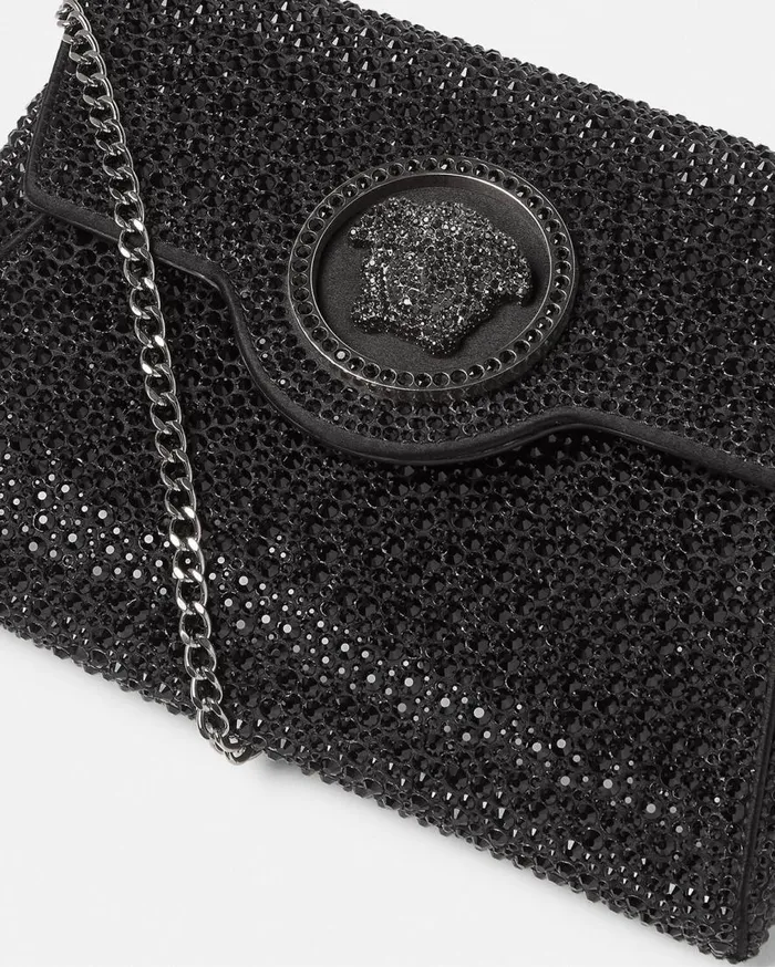 Versace Shoulder and Crossbody Crystal La Medusa Envelope Clutch Black 8211 Women Versace Shoulder and Crossbody Crystal La Medusa Envelope Clutch Black 8211 Women