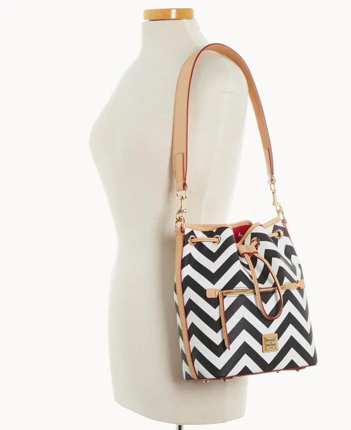 Woman Chevron Drawstring Black Dooney and Bourke Shoulder Bags Woman Chevron Drawstring Black Dooney and Bourke Shoulder Bags