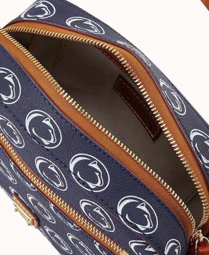 Woman Collegiate Penn State University Camera Zip Crossbody Penn State Dooney and Bourke Crossbodies Woman Collegiate Penn State University Camera Zip Crossbody Penn State Dooney and Bourke Crossbodies
