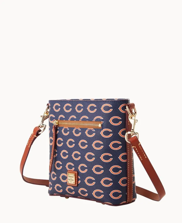 Woman NFL Bears Small Zip Crossbody Bears Dooney and Bourke Crossbodies Woman NFL Bears Small Zip Crossbody Bears Dooney and Bourke Crossbodies