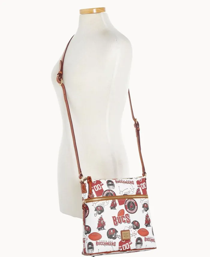 Woman NFL Buccaneers Crossbody Buccaneers Dooney and Bourke Crossbodies Woman NFL Buccaneers Crossbody Buccaneers Dooney and Bourke Crossbodies