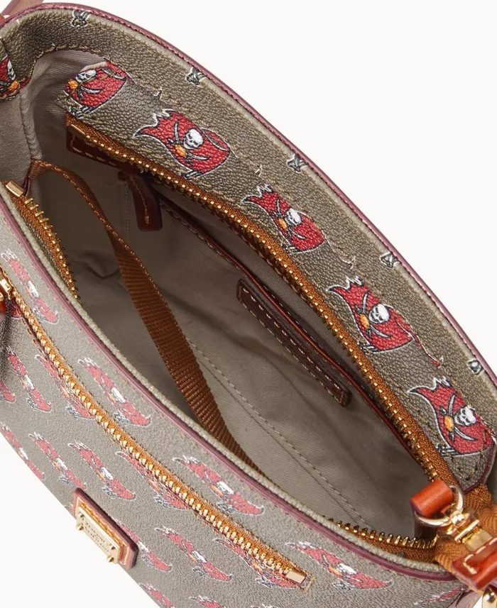Woman NFL Buccaneers Small Zip Crossbody Buccaneers Dooney and Bourke Crossbodies Woman NFL Buccaneers Small Zip Crossbody Buccaneers Dooney and Bourke Crossbodies