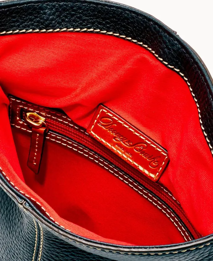 Woman Pebble Grain Toggle Crossbody Black Dooney and Bourke Crossbodies Woman Pebble Grain Toggle Crossbody Black Dooney and Bourke Crossbodies