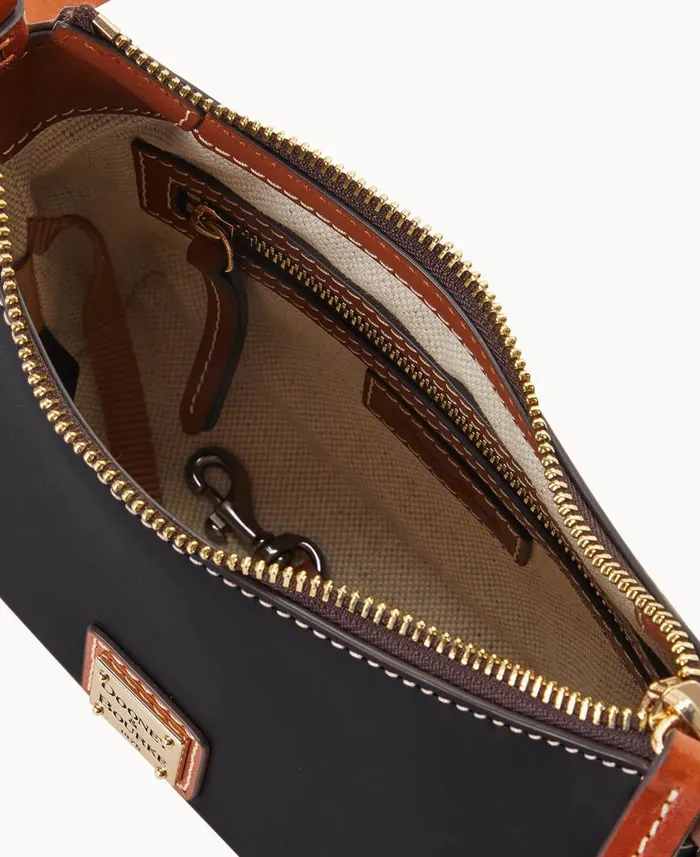 Woman Penrose Crossbody 20 Black Dooney and Bourke Crossbodies Woman Penrose Crossbody 20 Black Dooney and Bourke Crossbodies