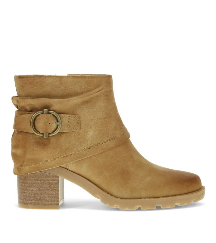 Women Deborah Block Heel Bootie Sand Baretraps Booties