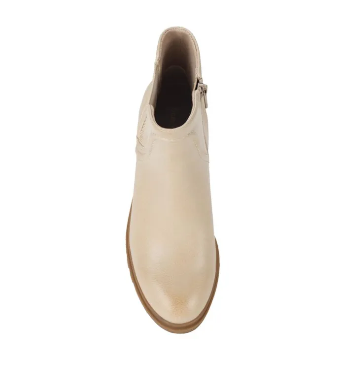 Women Draya Chelsea Boot Light Oatmeal Baretraps Booties