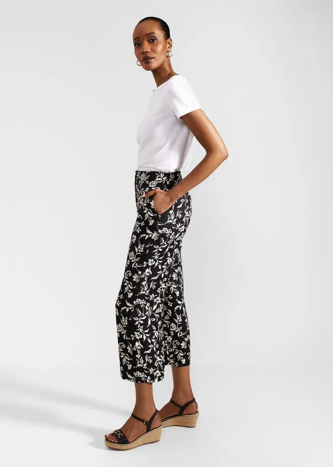 Women Eve Crop Trousers Black Cream Hobbs Trousers
