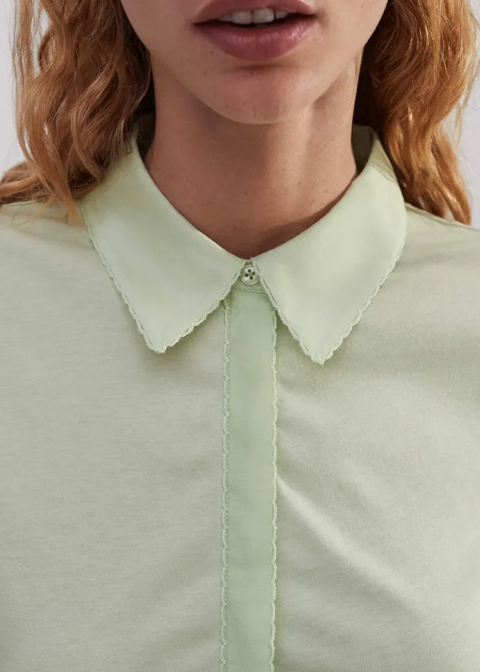 Women Fluid Scallop Detail Layering Shirt Pistachio MEEM