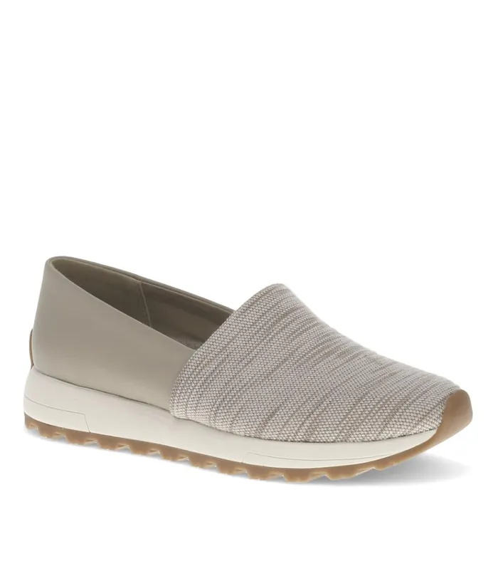Women Gennie Slip On Taupe Multi Baretraps Sneakers