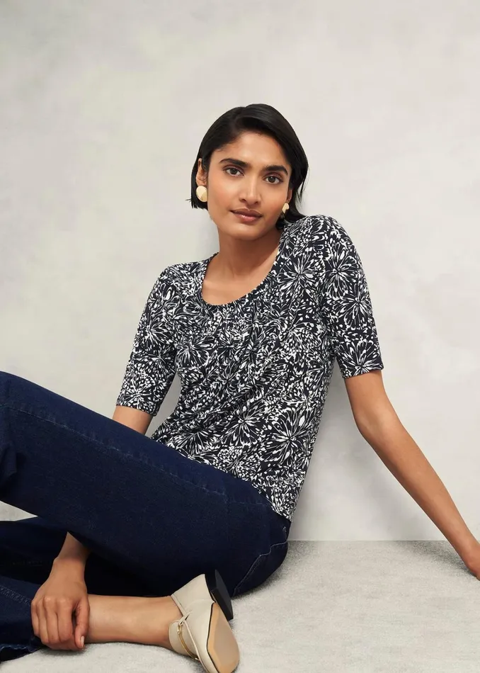 Women Jacqueline Print Top Navy Ivory Hobbs Tops