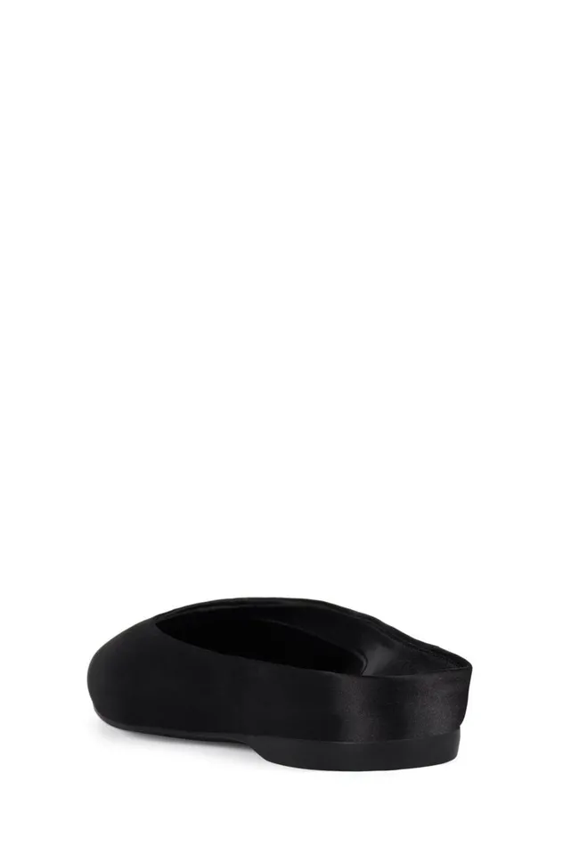 Women Jeffrey Campbell ClosedToe Marzipan
