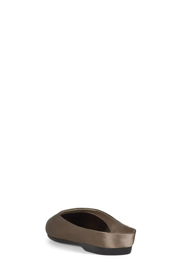 Women Jeffrey Campbell ClosedToe Marzipan