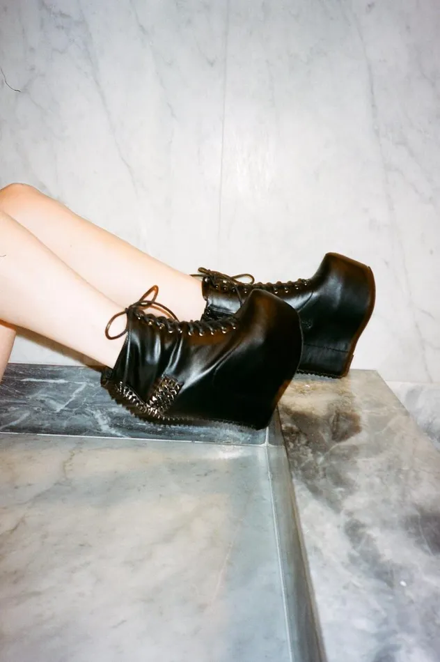 Women Jeffrey Campbell Platform DamselCrs