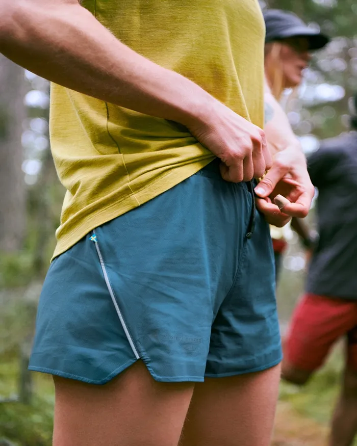 Women Laufey WoLightweight Shorts Madder Red Klttermusen Shorts