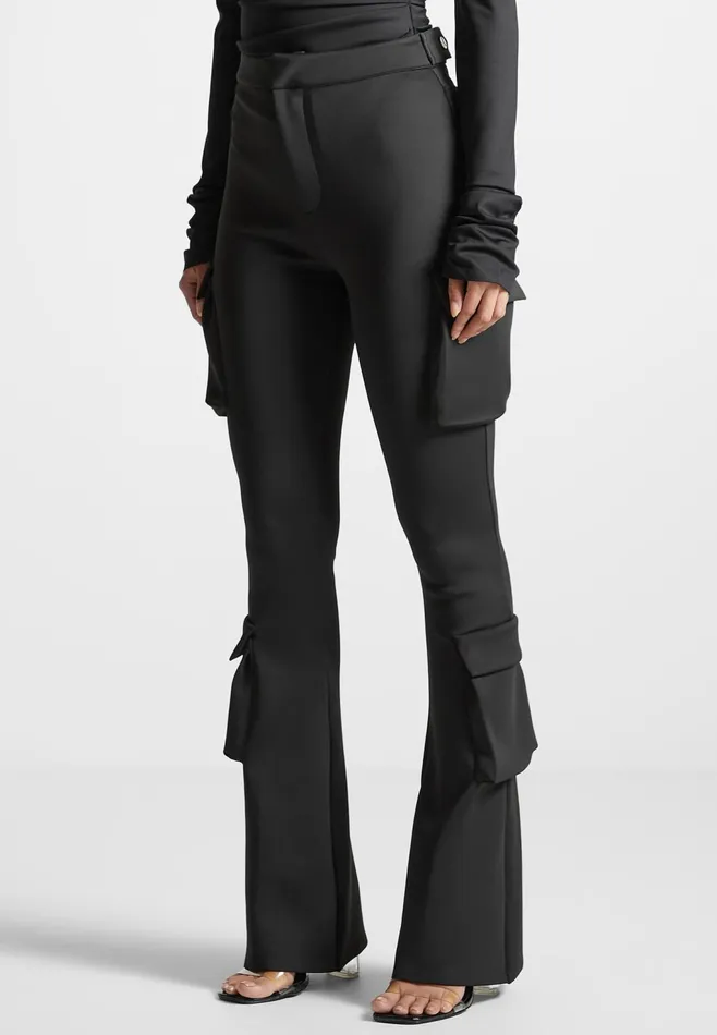 Women Manire De Voir Neoprene Cargo Fit And Flare Leggings Black