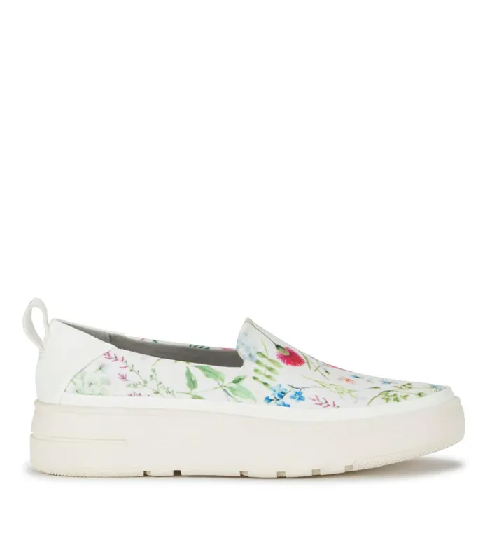 Women Nevin Slip On Sneaker White Multi Flower Canvas Baretraps Flats and Loafers