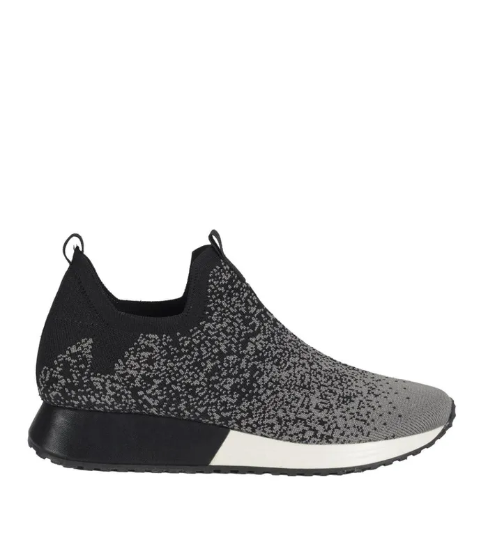 Women Pringer Slip On Sneaker Dark Greyblack Baretraps Sneakers