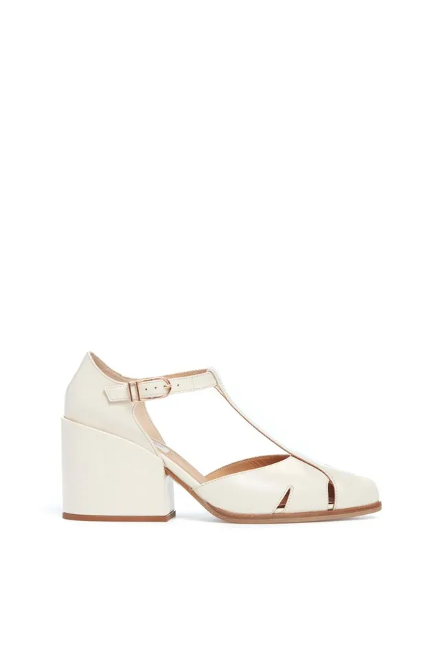 Women Pumps Gabriela Hearst Hawes TStrap Heel In Cream Leather