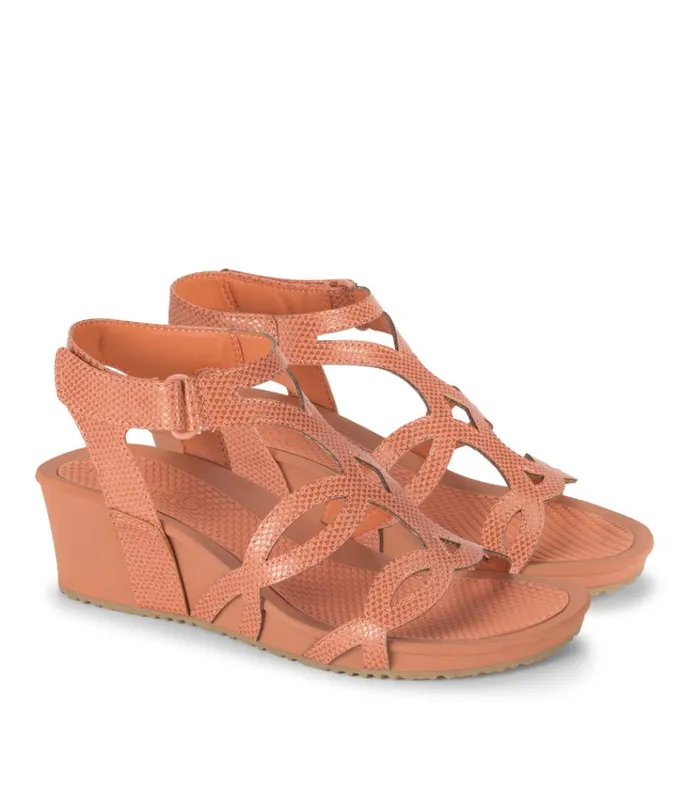 Women Raeanne Wedge Sandal Ginger Baretraps Wedge Sandals