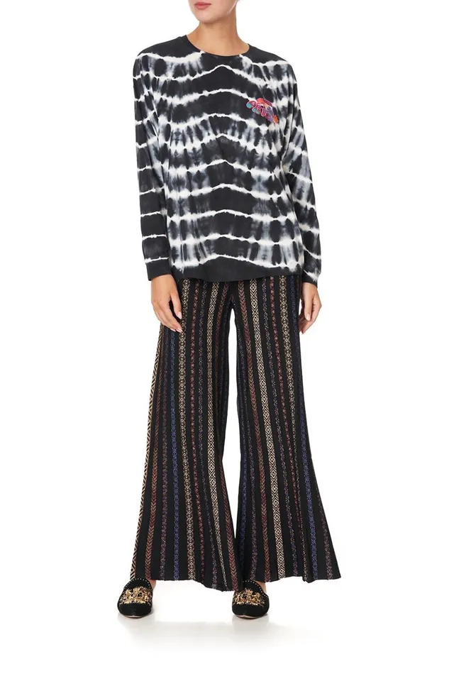 Women Tees Camilla Long Sleeve Loose Tee Swinging Sixties