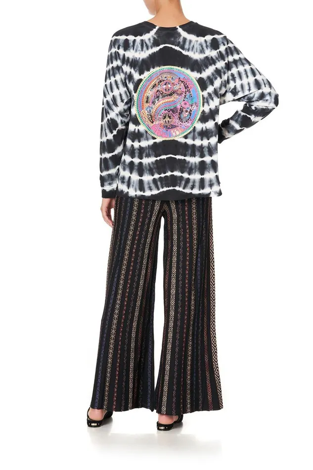Women Tees Camilla Long Sleeve Loose Tee Swinging Sixties