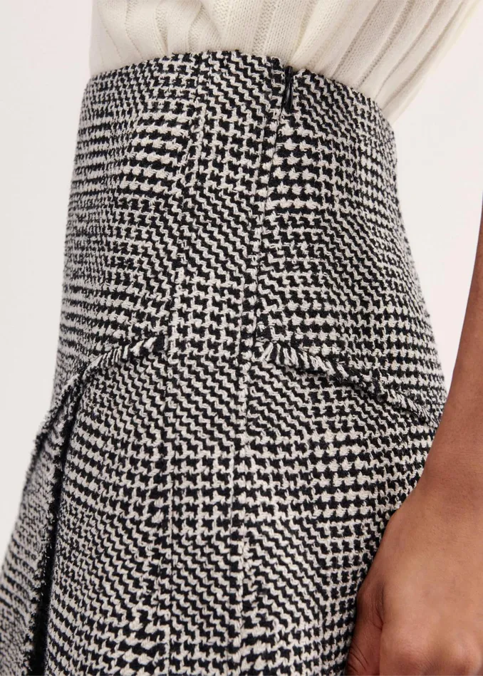 Women Textured Wrap Front Midi Skirt Blackwhite MEEM