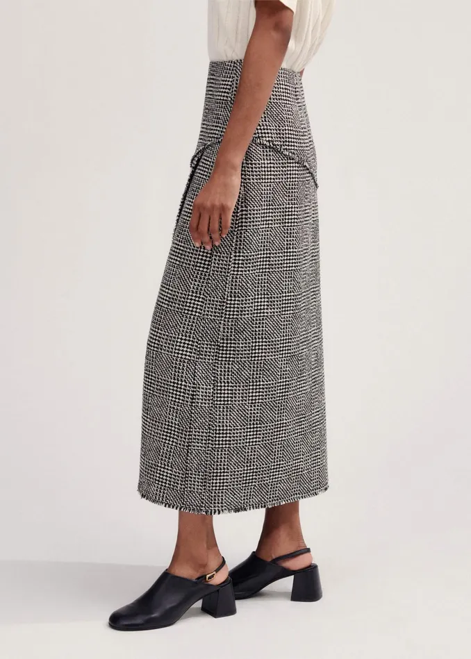 Women Textured Wrap Front Midi Skirt Blackwhite MEEM
