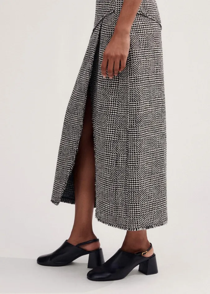 Women Textured Wrap Front Midi Skirt Blackwhite MEEM