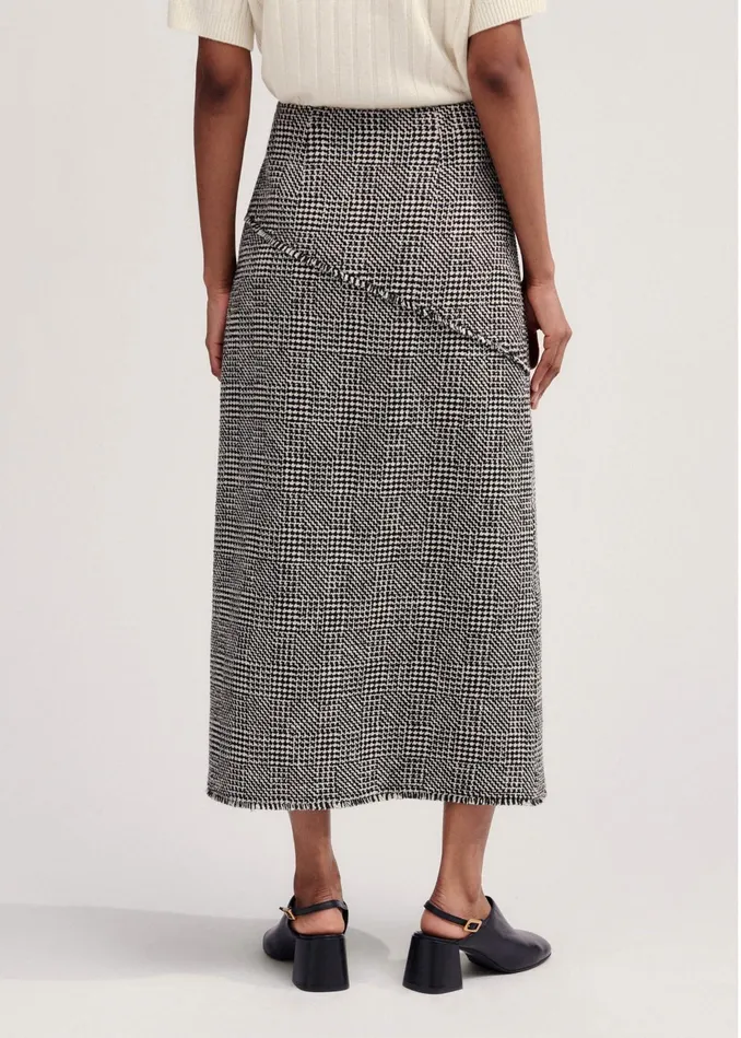 Women Textured Wrap Front Midi Skirt Blackwhite MEEM