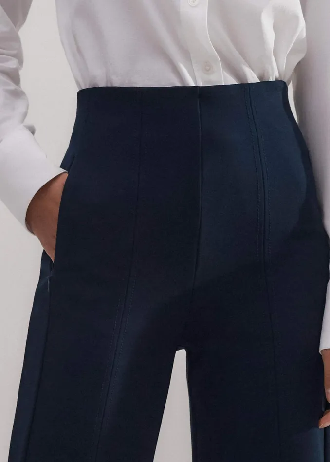 Women Travel Tailoring Kick Flare Pant Navy MEEM