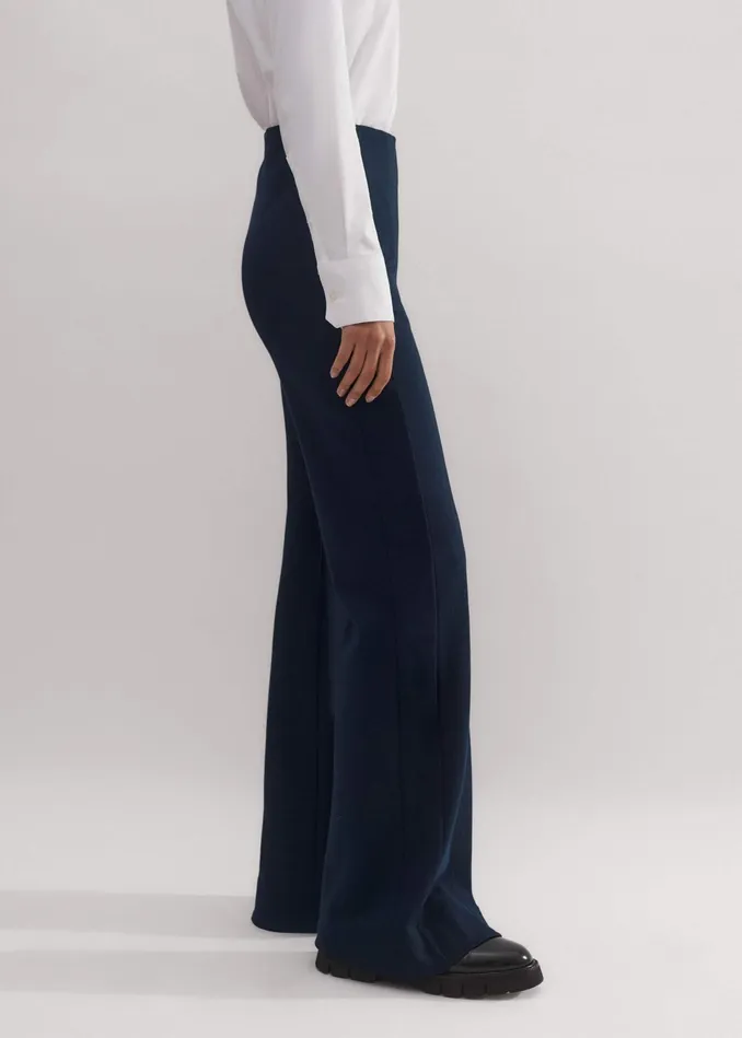 Women Travel Tailoring Kick Flare Pant Navy MEEM