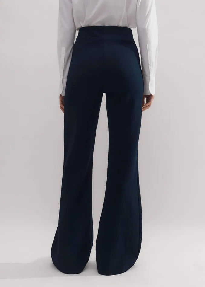 Women Travel Tailoring Kick Flare Pant Navy MEEM