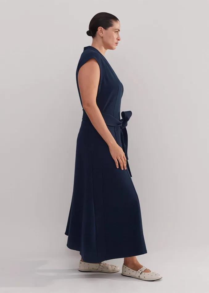 Women Travel Tailoring Maxi Dress Belt Navy MEEM