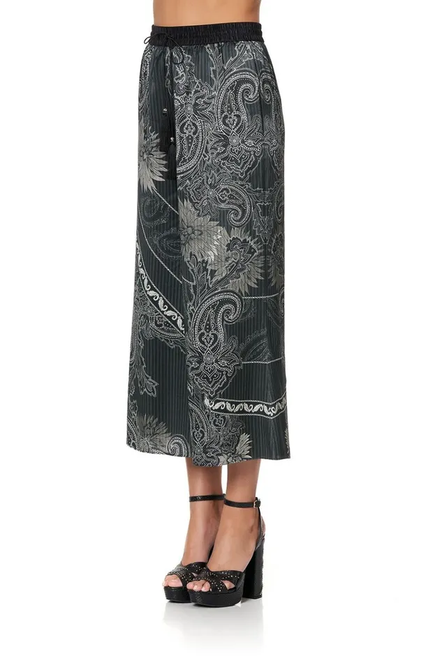 Women Trousers and Leggings Camilla Cropped Lounge Pant Tale Of The Fire Bird
