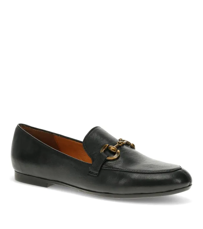 Women Wyatt Loafer Black Leather Baretraps Flats and Loafers