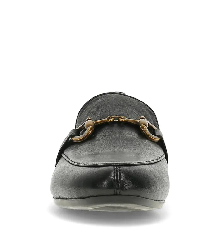 Women Wyatt Loafer Black Leather Baretraps Flats and Loafers